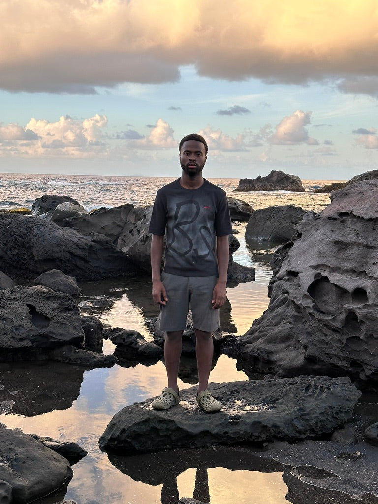 Black Grapho T-Shirt