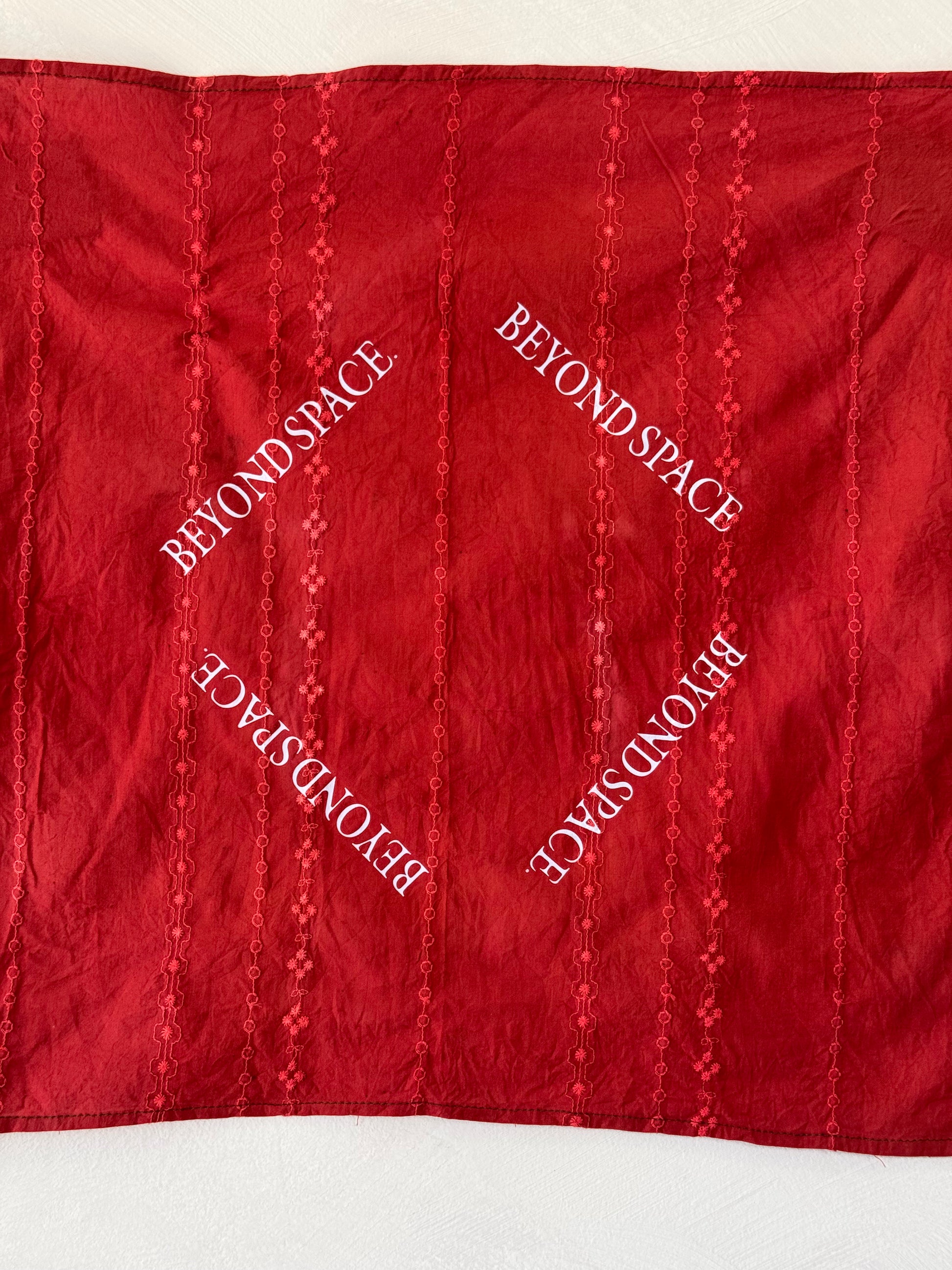 Tzohar Red Bandana